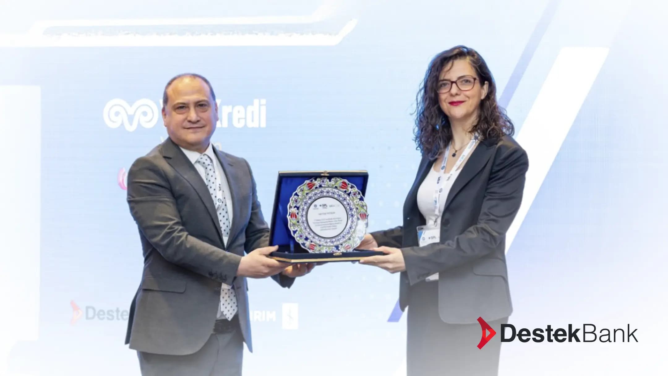 SPL Sempozyumunda Sponsor Olduk